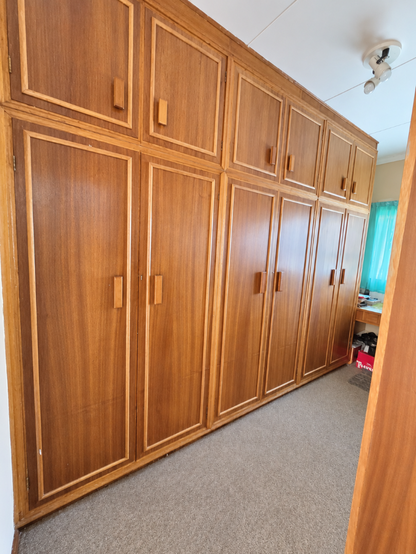 4 Bedroom Property for Sale in Wilkoppies North West